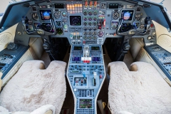 Falcon-900-Dual-FMS-1_web-m